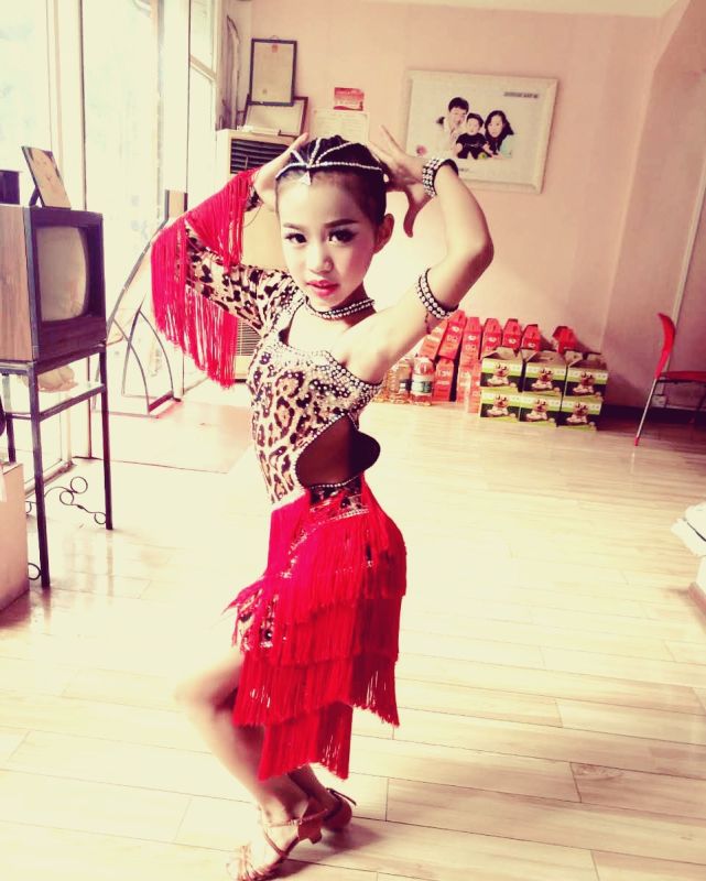 曾老(lǎo)師(shī)--丁雨(yǔ)