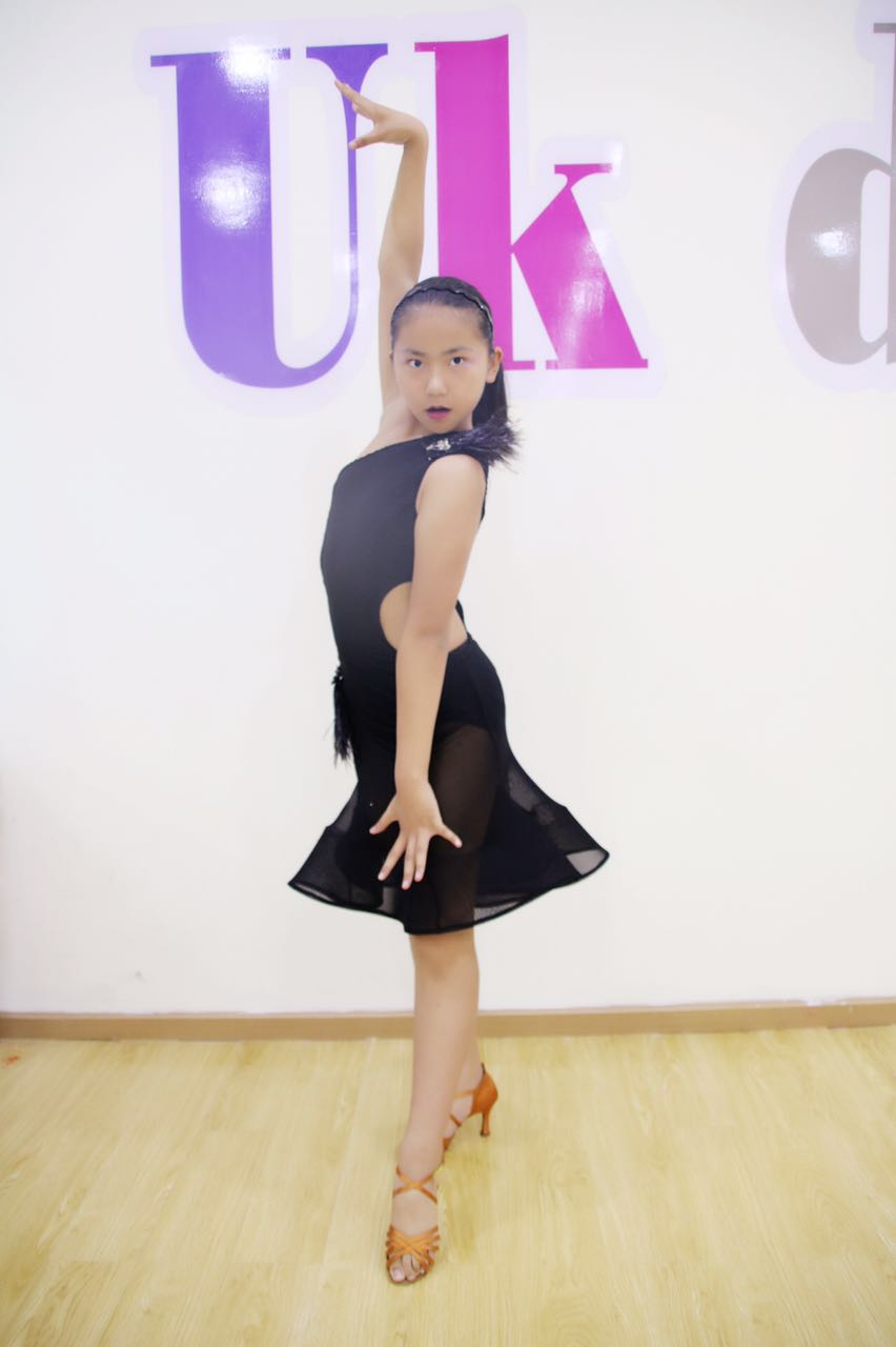 UK優藝可(kě)--張景怡